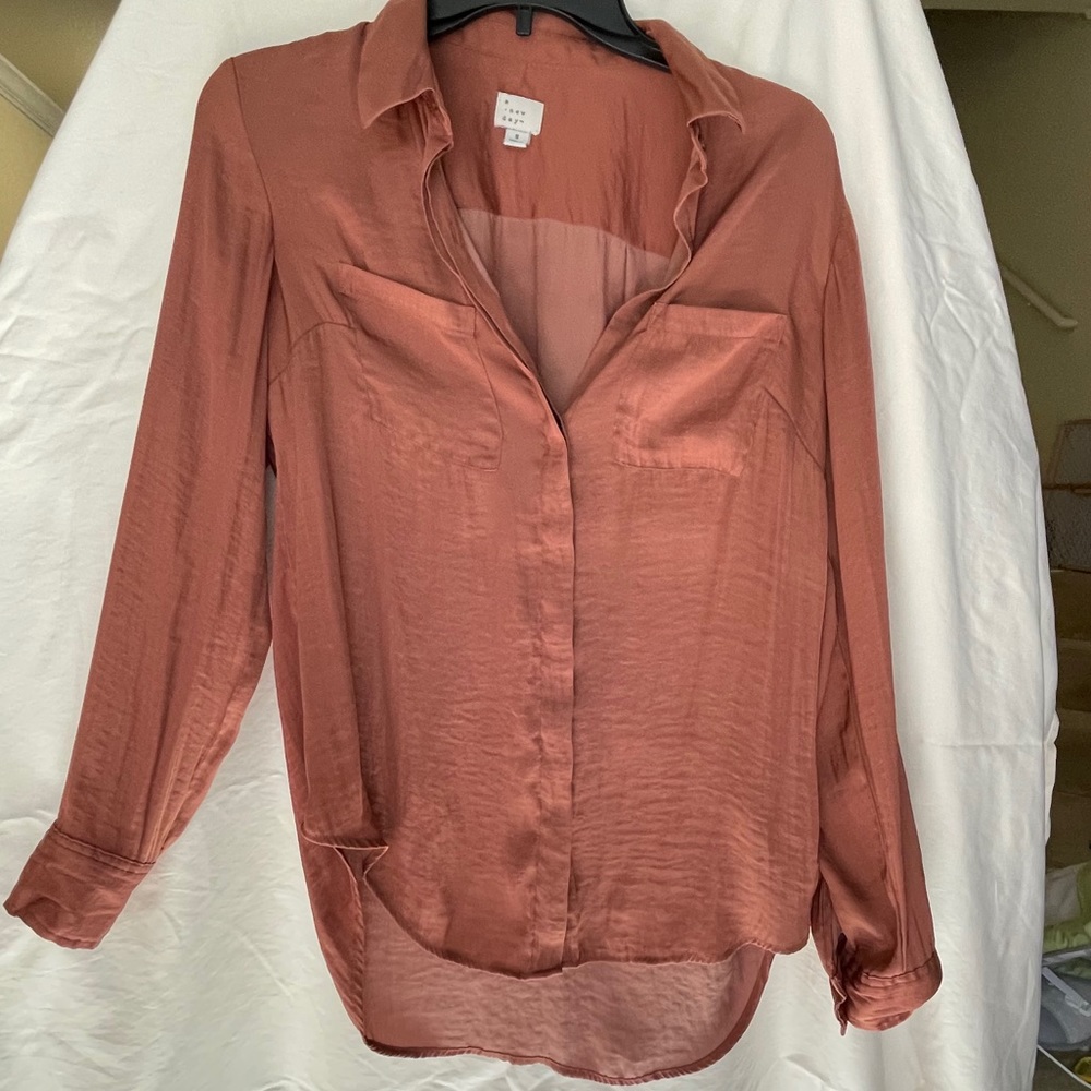 Button-down blouse